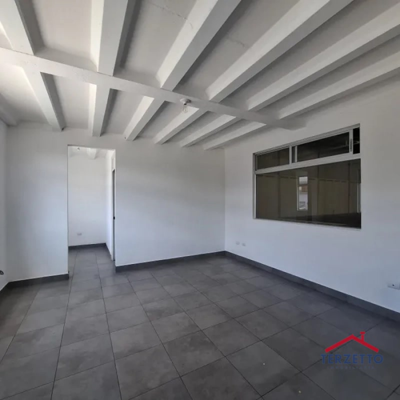 Ofibodega en renta en las Tunas zona 4 Mixco - 8