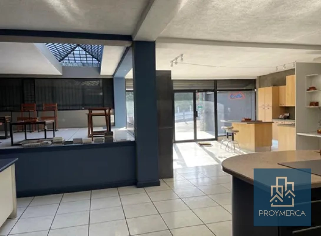 Ofi-bodega en alquiler, San Cristóbal, zona 8 de Mixco, sobre el Boulevard Principal - 11