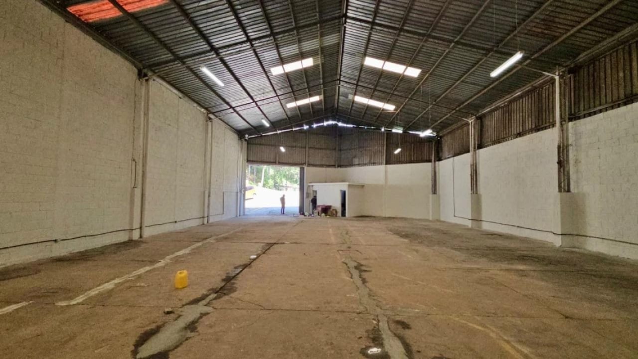 BODEGA EN ALQUILER -COMPLEJO DE BODEGAS ECOBODEGAS KM. 19.5 LO DE COY MIXCO — Bodega / Ofibodega en Alquiler en Zona 1 Mixco, Guatemala, Ciudad — foto 1 de 7