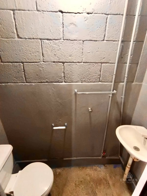 Zona 12 • Bodega en Renta • Colonia La Reformita • 100 M² - 6