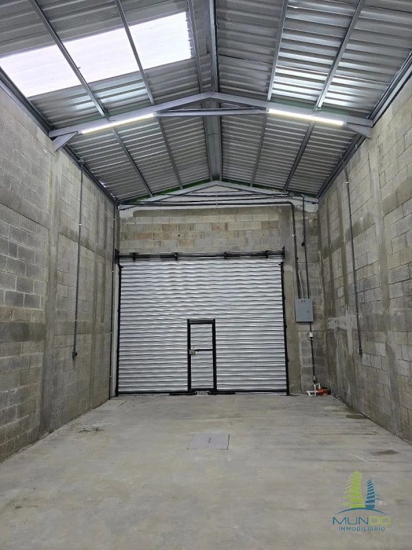 BODEGA EN RENTA ZONA 14 - 3