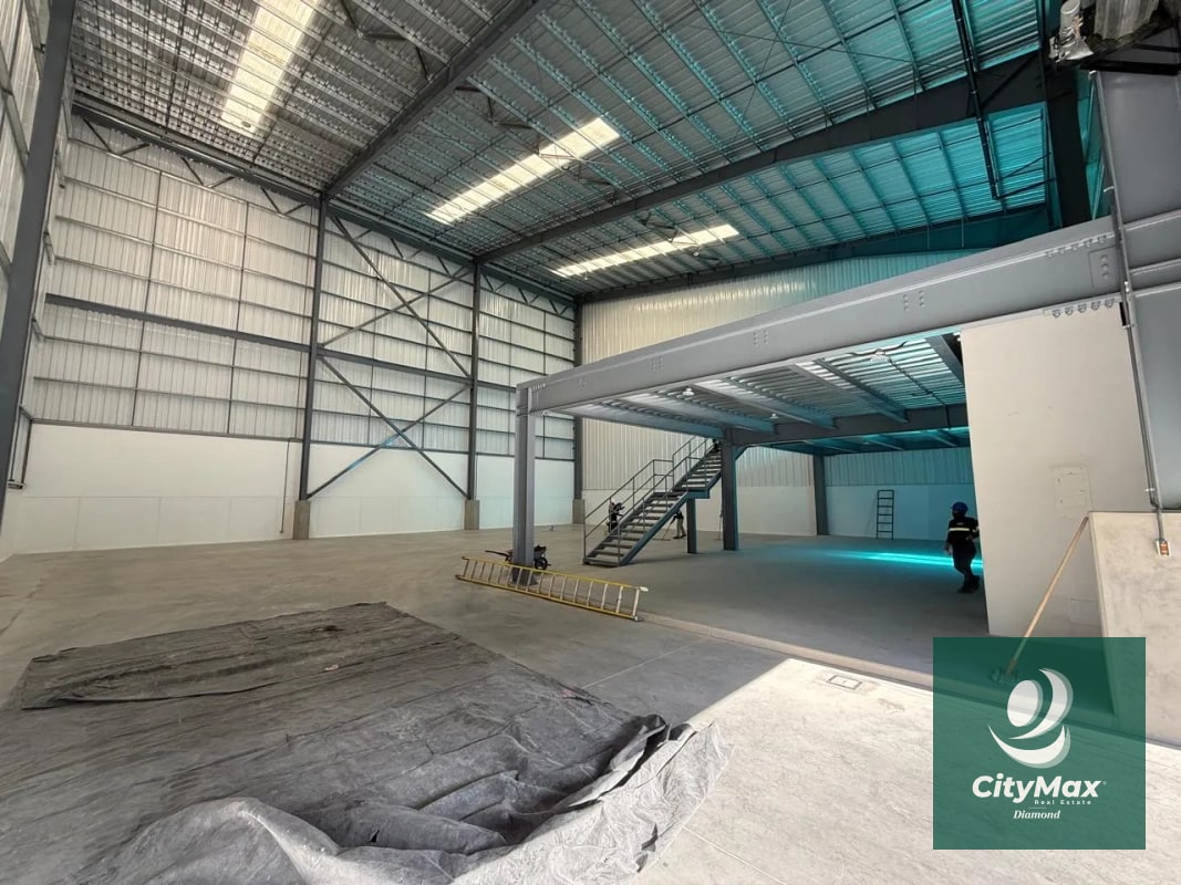 Bodega Industrial en Renta sobre CA-9 Amatitlán - 5