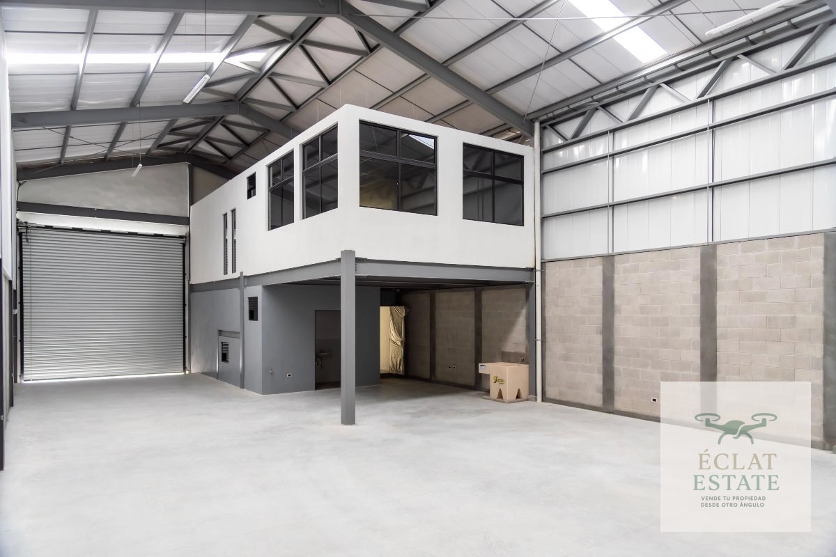 Ofibodegas en Renta en Villa Canales | Desde $1,900 | Complejo Empresarial - 4