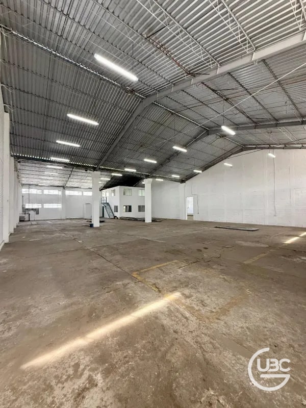 Bodega en renta Zona 8 Calzada Atanasio - 7